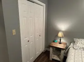 Cozy apartment embedded in Kentucky mountains