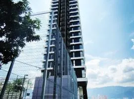 world premium apartment 3BR pool sea view netflix 14pax a27