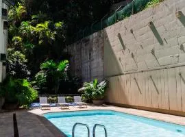 SUÍTE EM COPACABANA - APART HOTEL 200m DA PRAIA, PISCINA, ACADEMIA