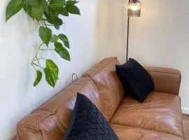 24C - Modern 2BR Apartment in Gawler