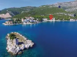 Four-Bedroom Holiday Home In Klek