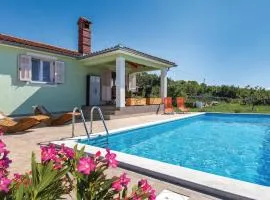 Awesome Home In Koromacno With Wifi