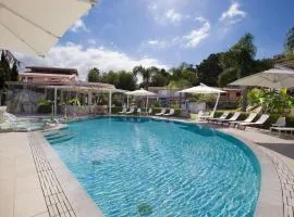 Nice Apartment In Ricadi With Jacuzzi