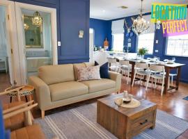 Walk to Adelaide Oval, 4-Bedroom Home with Parking, ξενοδοχείο σε North Adelaide