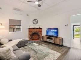 Spacious 3-Bedroom Family Home in Concord's Heart!