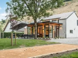 Gorgeous Home In Ferrières With Wifi