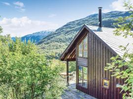 Four-Bedroom Holiday Home In Roldal: R&oslash;ldal şehrinde bir l&uuml;ks otel