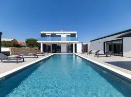 Stunning Home In Razanac With Sauna
