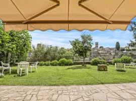 Awesome Home In Vitorchiano With Wifi
