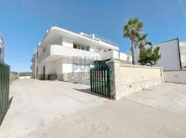 Appartamento La Torre Piano Terra Vista mare Puglia On line
