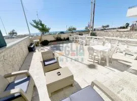Appartamento La Torre piano terra sul mare Puglia On line