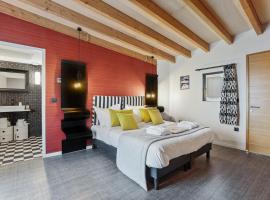 Domaine de l'Epau Eco-Resort, lodge in Yvré-lʼÉvêque