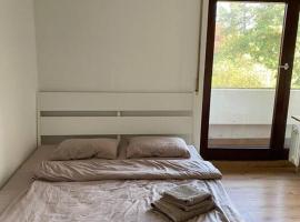 Cozy appartement, hotelli kohteessa Eppelheim