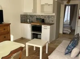 L Atelier, studio au petit port de Martigues