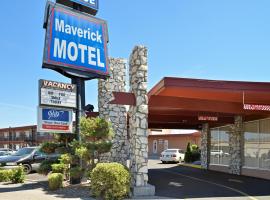 Maverick Motel โรงแรมที่สัตว์เลี้ยงเข้าพักได้ในเคลมัทฟอลส์