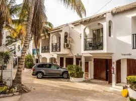 Private Garden Villa Almadies-Ngor 3 bedrooms wifi
