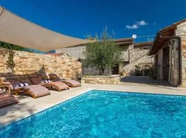 Casa Di Roccia