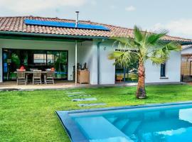 Awesome Home In La Teste-De-Buch, hotel i La Teste-de-Buch