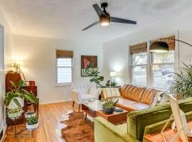 Less Than 1 Mi to Dtwn Sioux Falls Home with Private Yard
