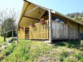 Glamping in Italy near Adriatic Beaches, luxury tent in Lapedona