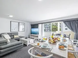 Seashells 9, 21-23 Magnus St - Pool, Lift, Wi-Fi