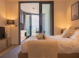 Luxury Condo Edge Central Pattaya, hotelli kohteessa Keski-Pattaya