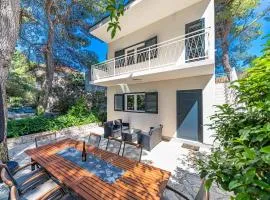 Holiday Home Jadrija Vii Iii