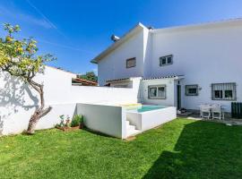 Estoril Beach Villa, hotel in Estoril