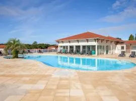 2 Bedroom Pet Friendly Apartment In Cassen
