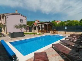 Beautiful Home In Hrvace With Wifi
