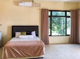 Urbanview Umbul Tanjung Resort Anyer, hotel v destinaci Sukanegara
