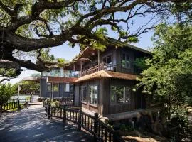 三亚南山树屋隐世酒店