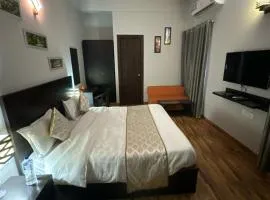 Hotel omaxe enternity near by prem mandir