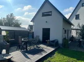 Ferienhaus im Loft Style, Netflix, Parkplatz kostenlos Tolle, ruhige Lage