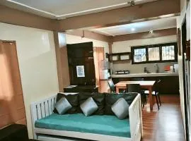 15-20Pax 9 Beds BisGroot Baguio Transient House