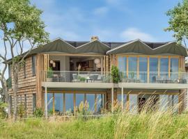 2 Bedroom Cozy Apartment In Kerteminde, hotel de luxo em Kerteminde