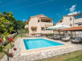 Amazing Apartment In Porec
