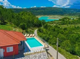 Lovely Home In Ricice