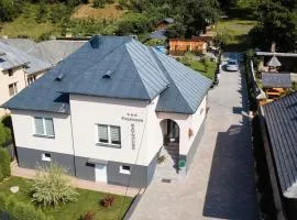 Pensiunea RAVHOUSE