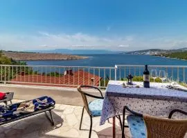 Stunning Apartment In Kraljevica