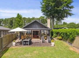 Amazing Home In Sunds With Lake View