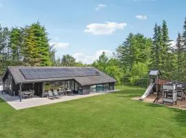 Awesome Home In Bindslev With Sauna