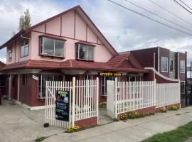 erratic rock，納塔列斯港的住宿