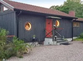 Beautiful Home In Falkenberg With Wifi