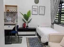 Comfortable Greenery