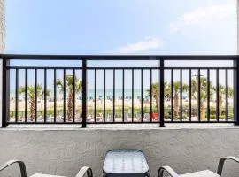 WINTER RATES! Oceanfront Dream for our Beach Lovers! L 240