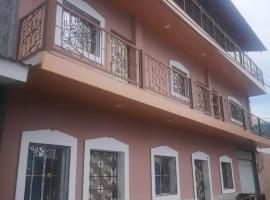 Quinta Altagracia, δωμάτιο σε οικογενειακή κατοικία σε La Union