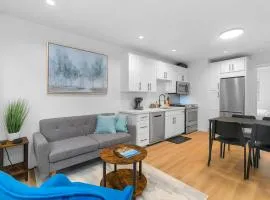 The Cloudbreak Townhome - 88 Walkscore!