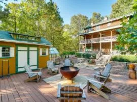 Family Getaway Georgia Cabin with Outdoor Hot Tub