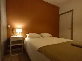 Comfy Stay 9052